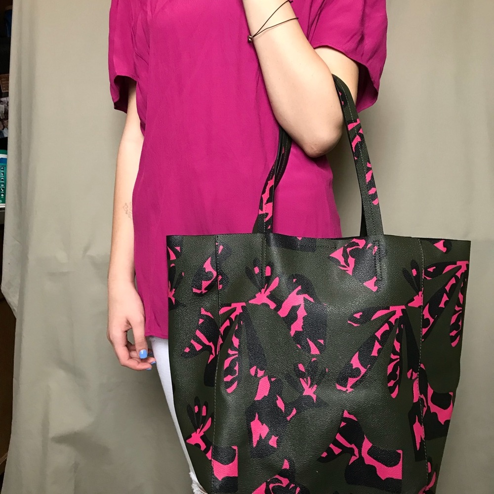 Banana Republic Statement Shoulder Bag